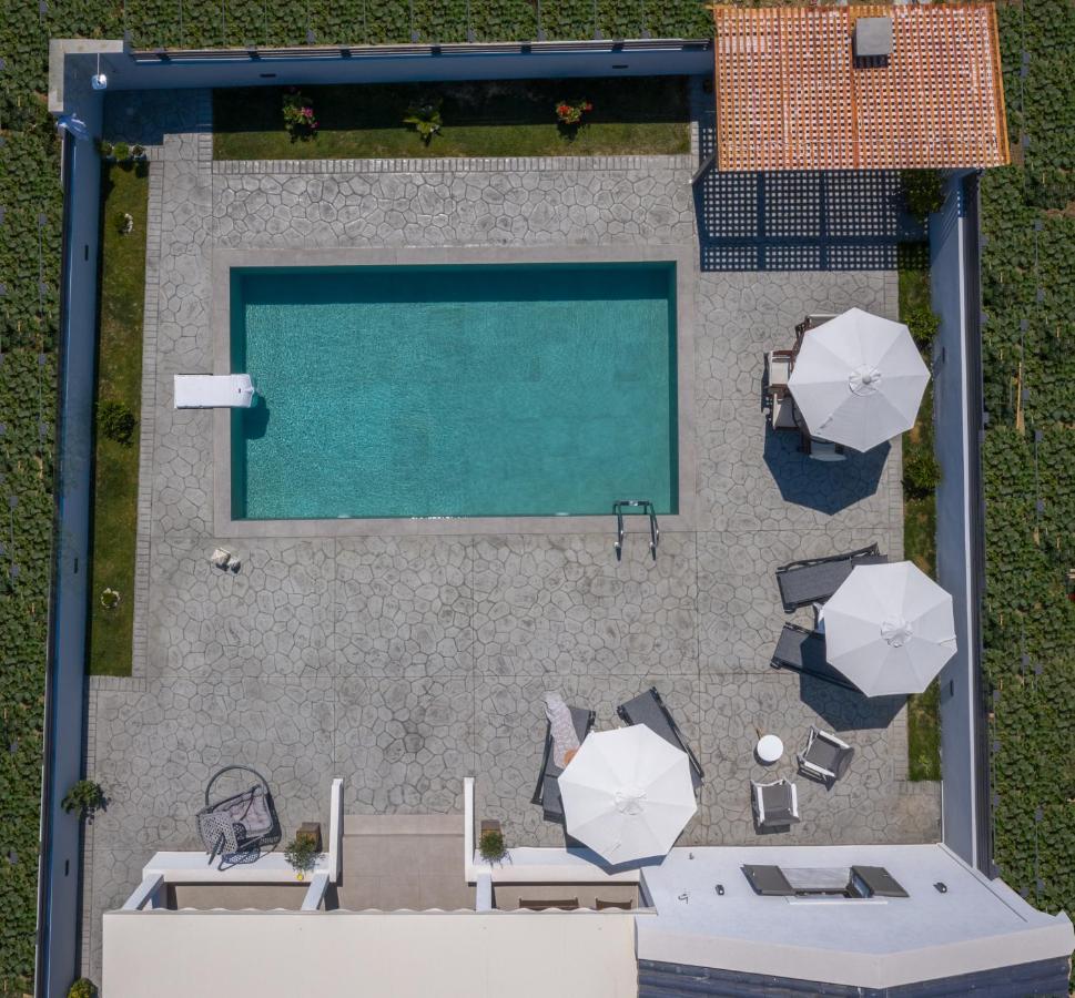 Bluewind Villa Sarakinádhon Buitenkant foto