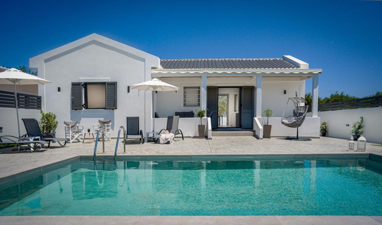 Bluewind Villa Sarakinádhon Buitenkant foto